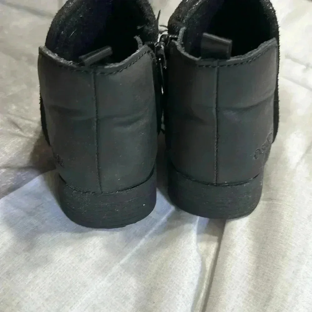 Oshkosh Toddler Girls Estell Zipper Closure Ankle Boots Black size 5